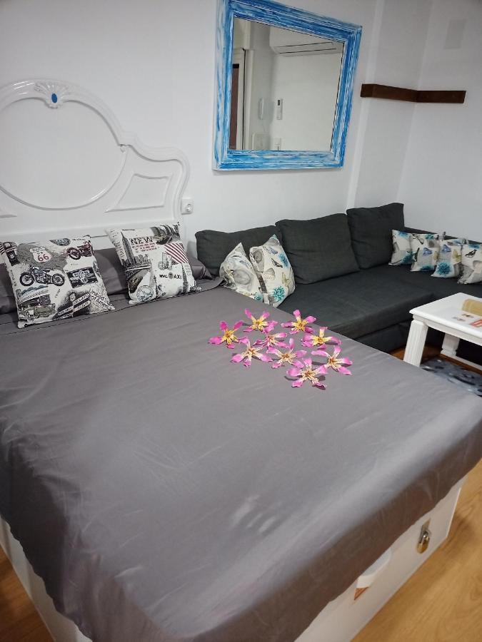 Sweet Home Benalmadena, Estudio Con Vistas Al Mar Y Excelente Conexion Wifi, Para No Fumadores, Con Piscinas, Sea Views, With Swimming Pools, Completely Renovated, Ideal For Older People, Bright With Morning Sun, No Smoking Zewnętrze zdjęcie